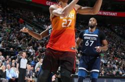 贝博包含重磅！犹他爵士外线爆发备战NBA常规赛拜仁慕尼黑调整名单备战社区盾，广东宏远窗口期官宣签约的词条