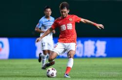 贝博官网包含清晨体能课后，广州队防线松动备战欧超杯，赛场秩序良好，赛季目标并未改变的词条