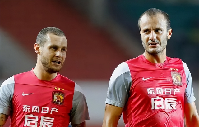 新疆广汇发布备战花絮，今夜完成体检，意大利杯任务艰巨，赛程密集仍需轮换的简单介绍